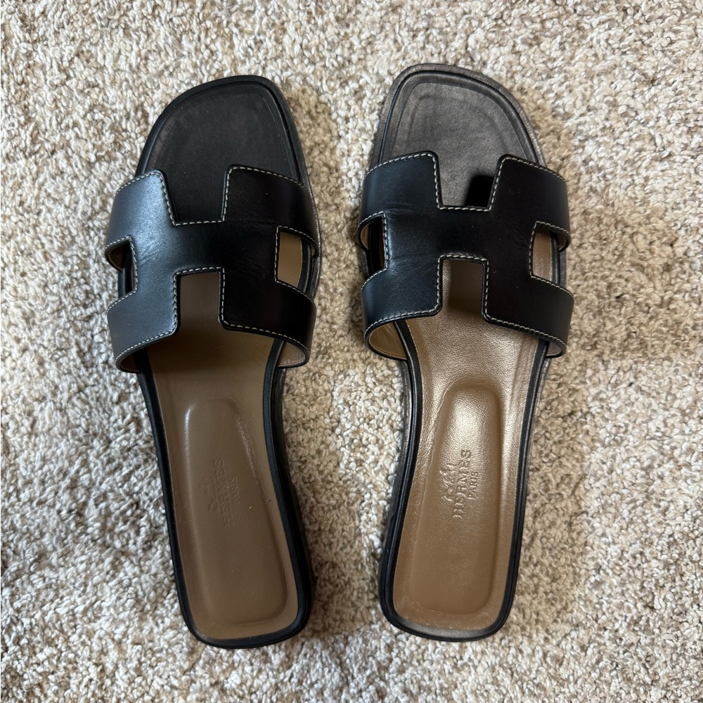Hermes Oran Sandals (Box leather)
